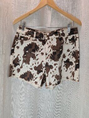 Judy Blue Women's Brown & White Cow Print Shorts Size XL